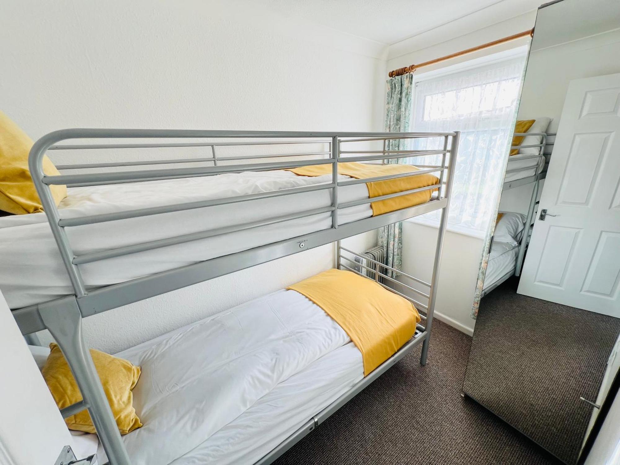 2 Bedroom Sb113, Sandown Bay, Isle Of Wight